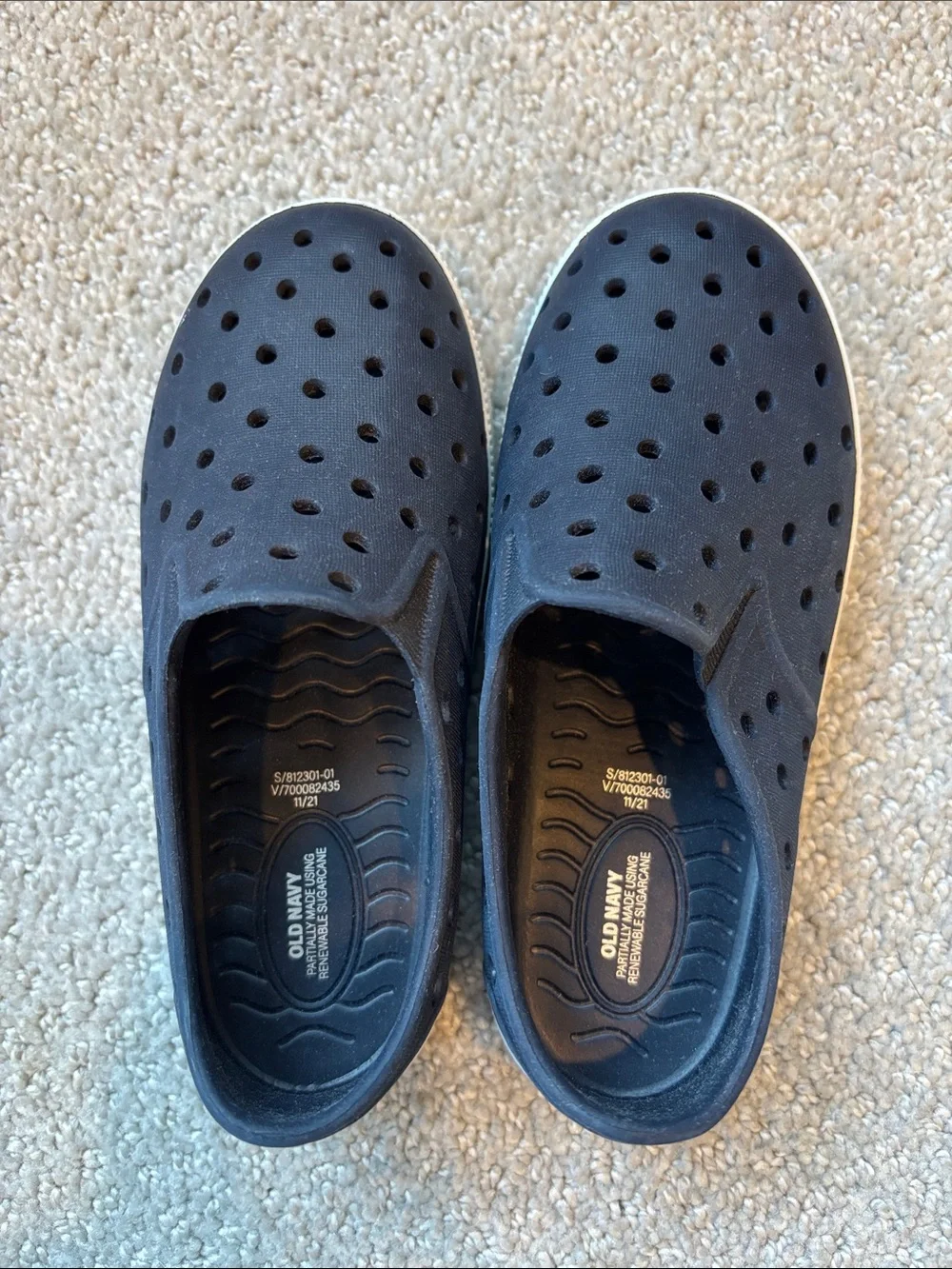 Old Navy Boys Navy Slip-On Perforated Water Shoes
